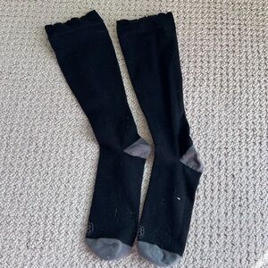 BellyBandit Maternity Compression Socks